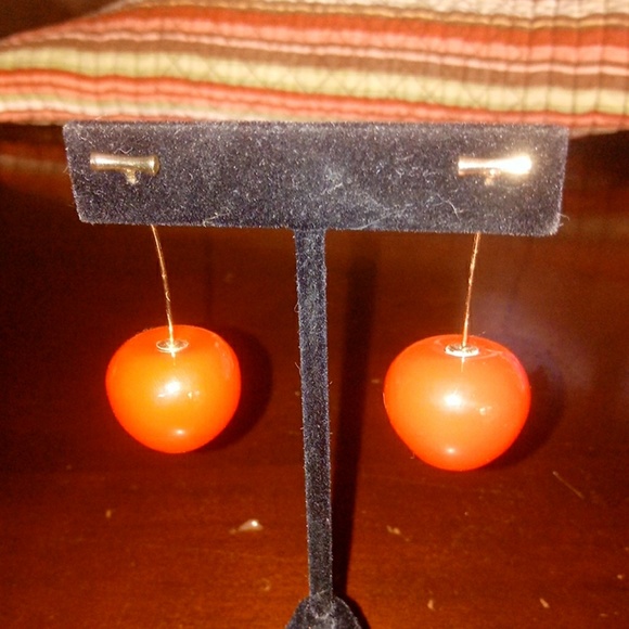 Maraschino Cherry Earrings🍒💜 - Picture 2 of 5